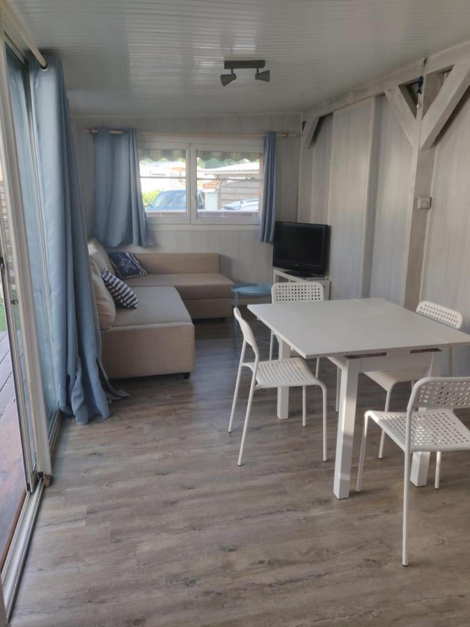 구장메스트라 Mini Chalet Proche Arcachon 아파트 외부 사진
